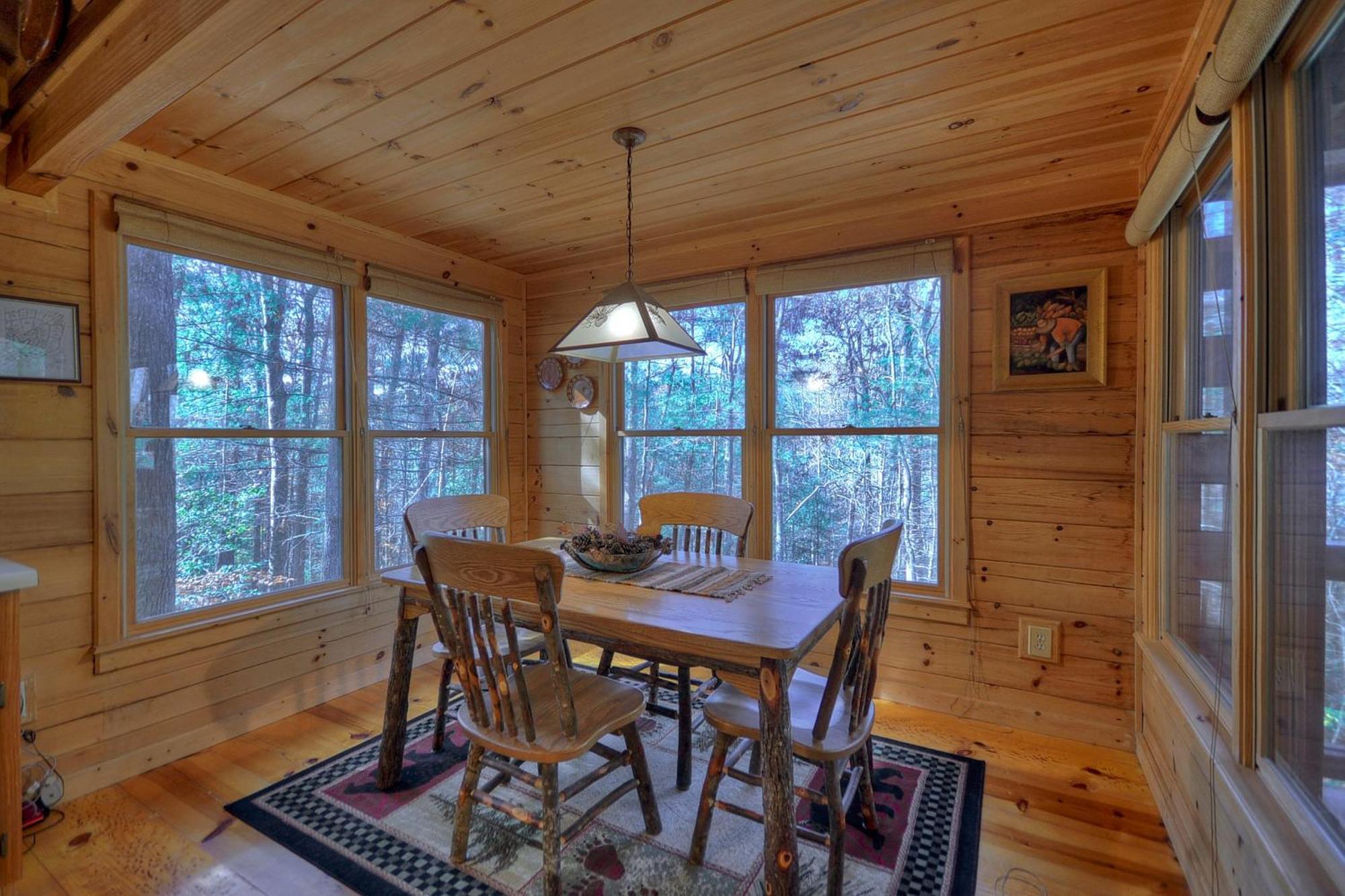 Knotty Pines Pet-Friendly Gas Fireplace Plus A Firepit Cherry Log Экстерьер фото