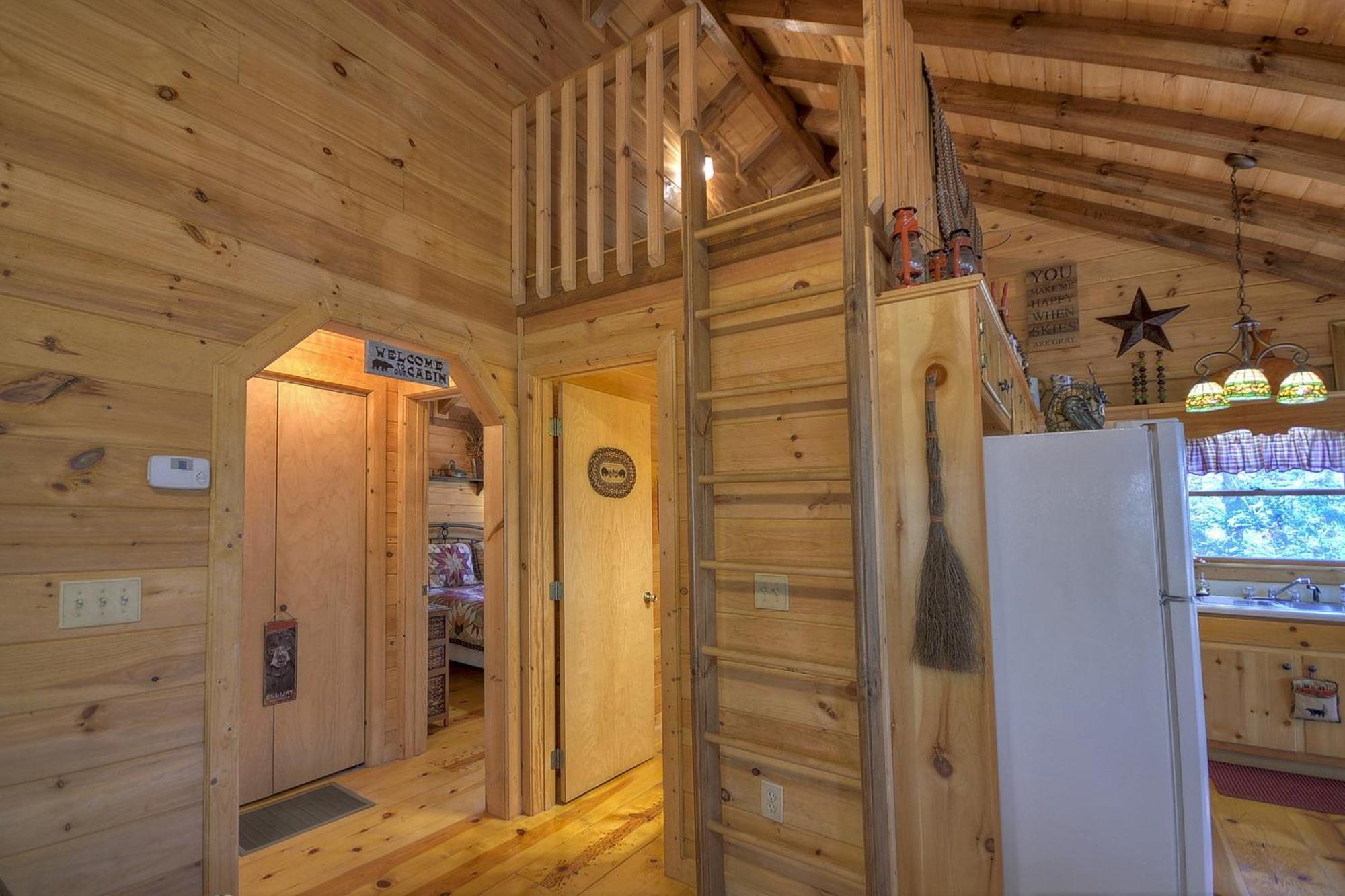 Knotty Pines Pet-Friendly Gas Fireplace Plus A Firepit Cherry Log Экстерьер фото